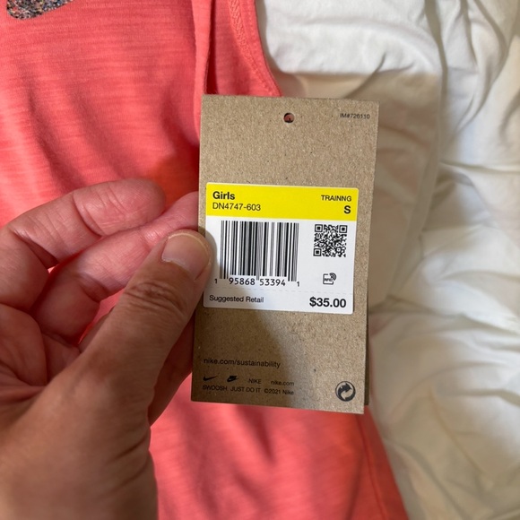 New with Tags Nike Coral Athletic Tank Top Size Small - Picture 2 of 5